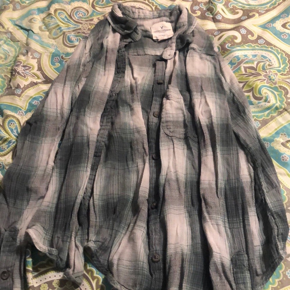 American Eagle button up shirt size xs